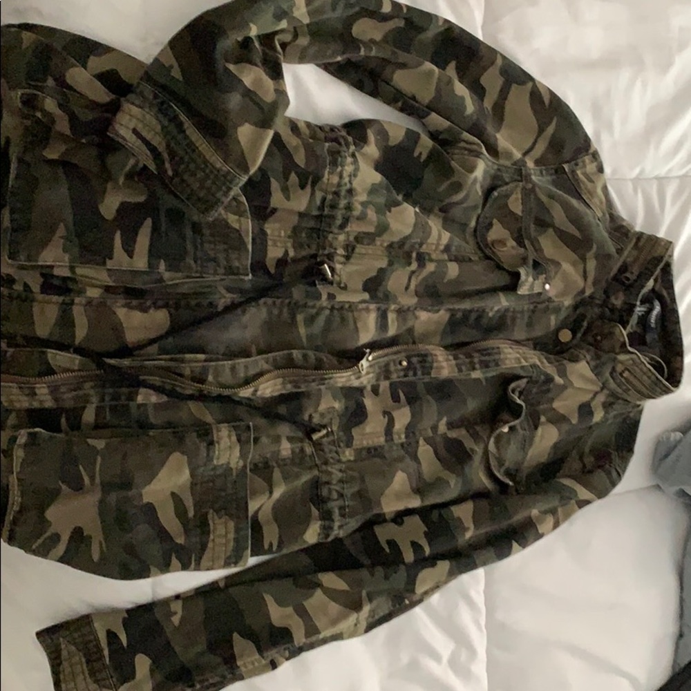 Forever 21 camo jacket